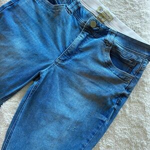 Democracy Mid-rise Skinny Jeans